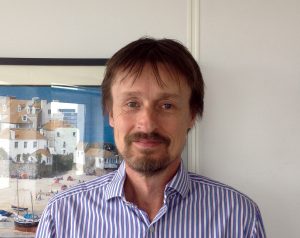 Professor Peter Thomas